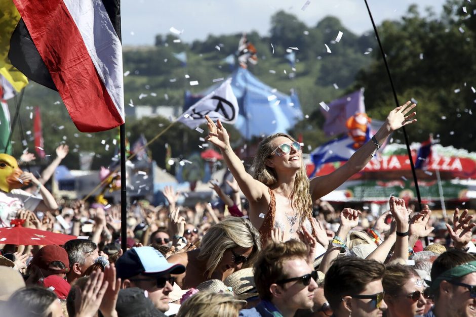 Glastonberio muzikos festivalis antrąkart atšaukiamas dėl koronaviruso