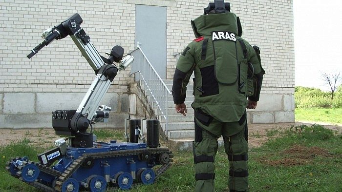 Policija perka robotą „Aro“ išminavimo operacijoms