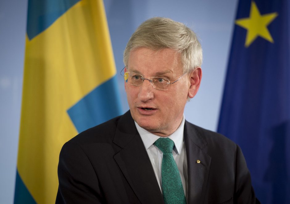Švedijos politikas C. Bildtas: Lietuvos partizanų istorija buvo per ilgai slepiama