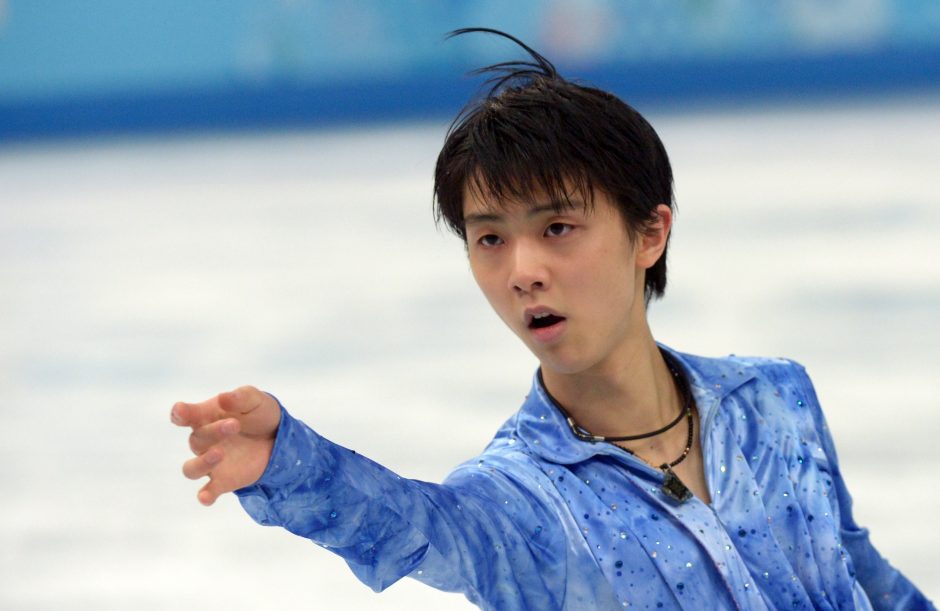 Olimpinių žaidynių dailiojo čiuožimo komandinių varžybų lyderiais tapo japonai