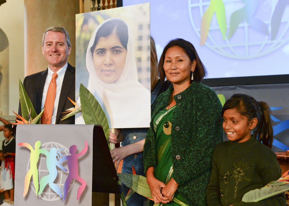 Nobelio taikos premijos laureatė Malala laimėjo ir Pasaulio vaikų premiją