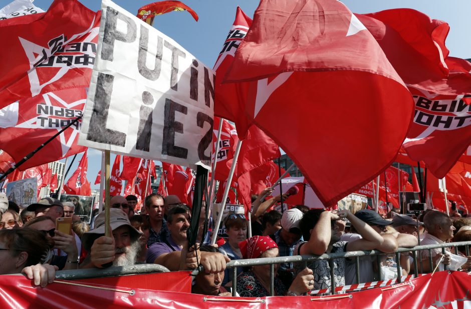 Rusijoje vyko protestai prieš pensijų reformą