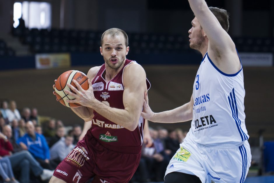 „Lietkabelis“ išvykoje patiesė „Vytautą“