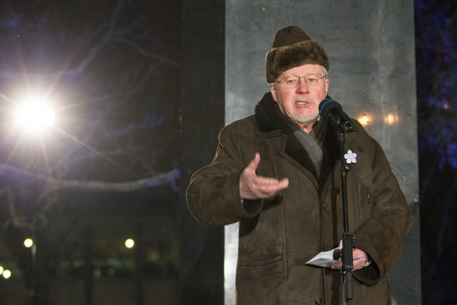 V. Landsbergis: dar turime užbaigti desovietizaciją