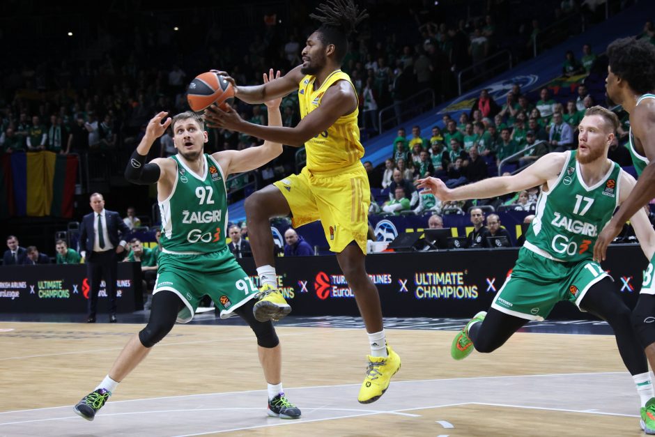 „Žalgiris“ svečiuose po atkaklios kovos įveikė Eurolygos autsaiderius