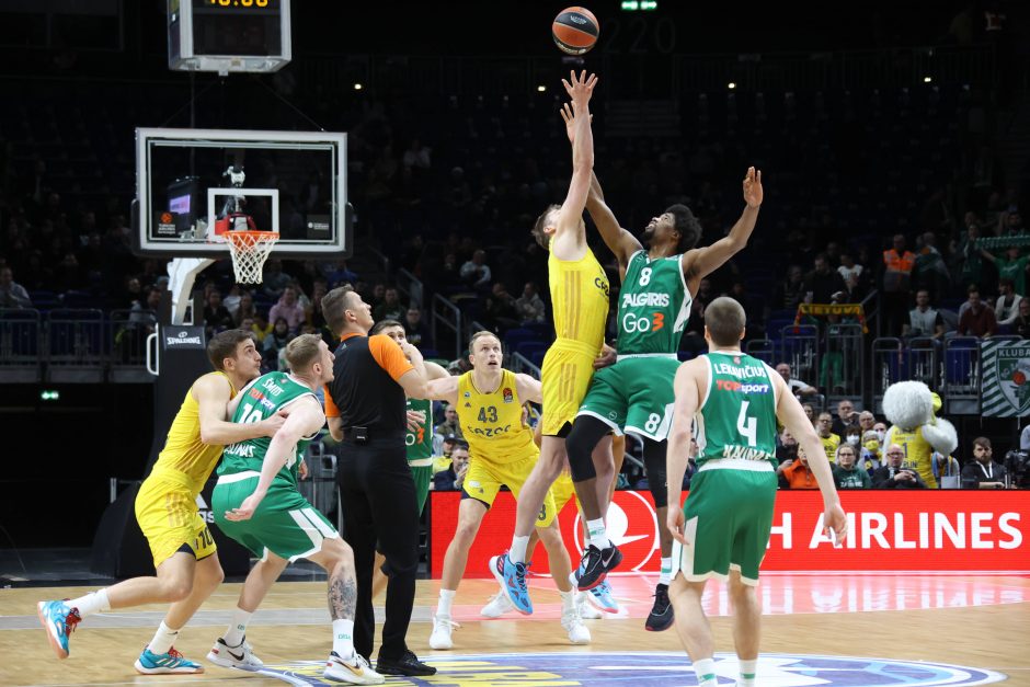 „Žalgiris“ svečiuose po atkaklios kovos įveikė Eurolygos autsaiderius