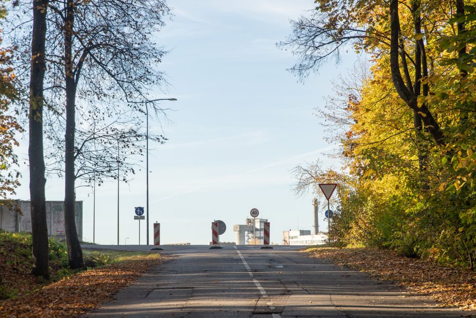 Dėl sprogmenų neutralizavimo darbų bus epizodiškai uždaromas eismas J. Bakanausko gatve