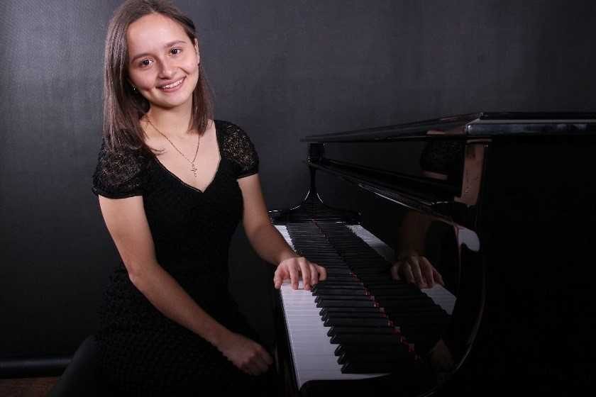 Kaune koncertuos jaunoji pianistė iš Kosta Rikos