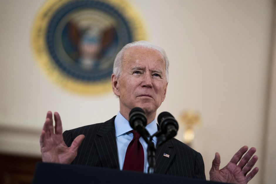 J. Bidenas metams pratęsė sankcijas Rusijai, įvestas dėl Ukrainos krizės