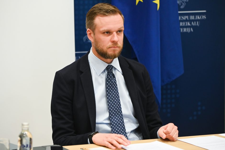 G. Landsbergis telefonu kalbėjosi su JAV Valstybės sekretoriumi A. Blinkenu