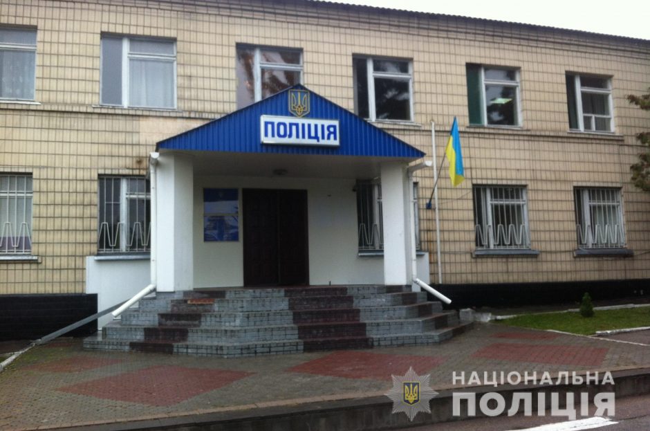 Ukrainoje išformuotas policijos skyrius, kurio pareigūnas išžagino liudininkę