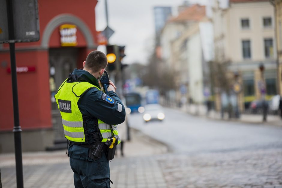 Klaipėdos senamiestyje pareigūnai per pora valandų užfiksavo 12 greičio viršijimo atvejų