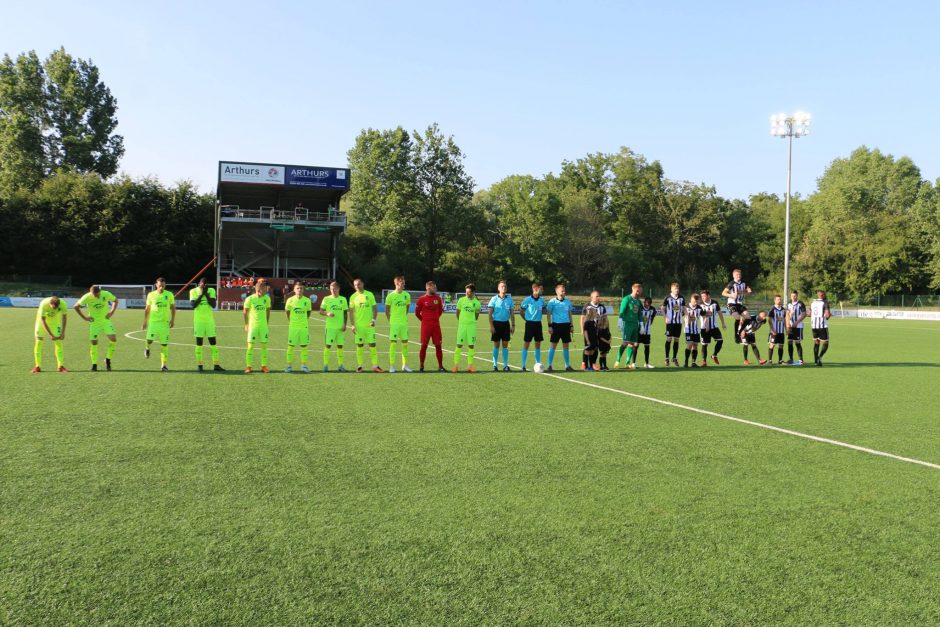 „Trakų“ futbolininkai sužaidė lygiosiomis su Velso klubu