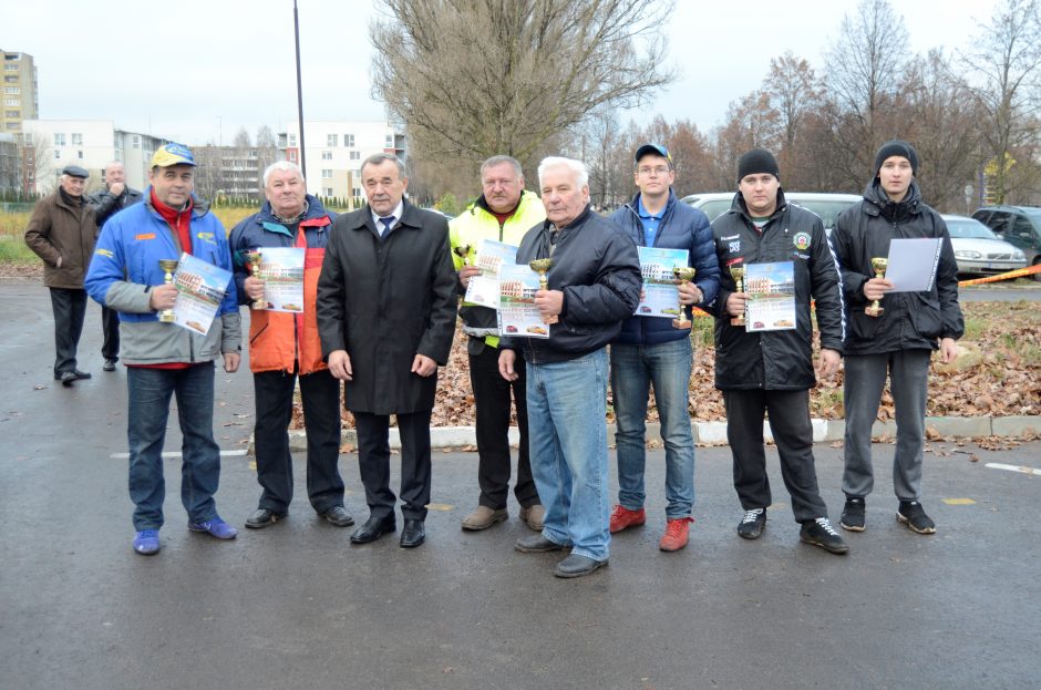 Kaune atidarytas modernus automechanikų rengimo centras