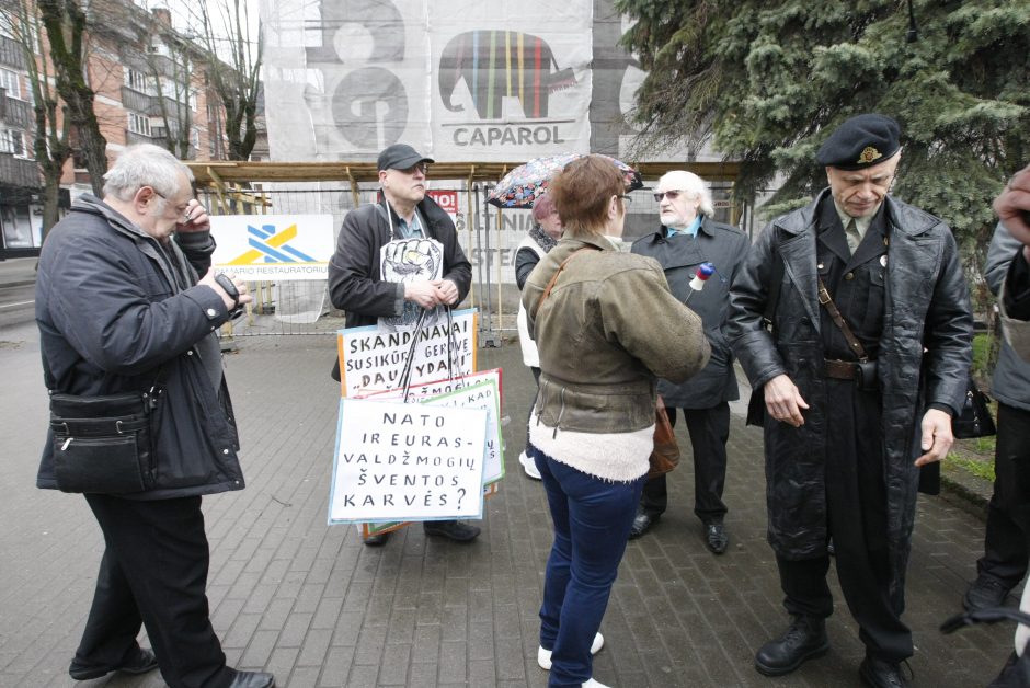 Klaipėdos apygardos teisme – antivalstybine veikla kaltinamų vyrų byla