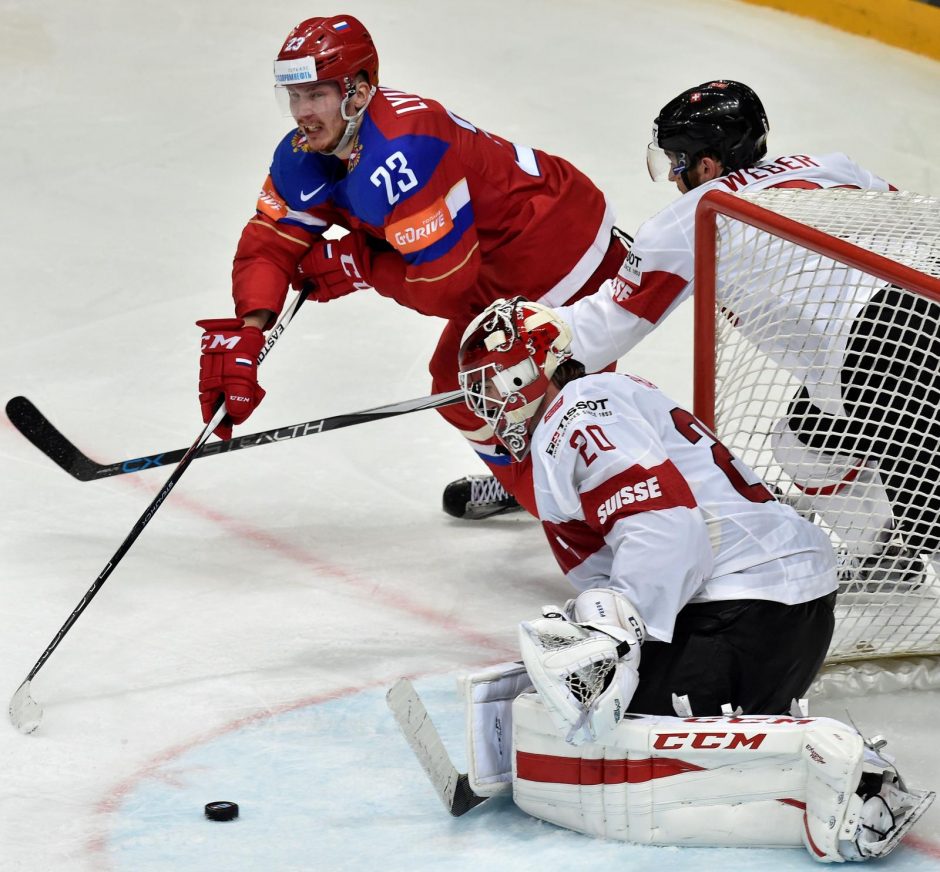 Pasaulio ledo ritulio čempionato šeimininkai iškovojo ketvirtą pergalę