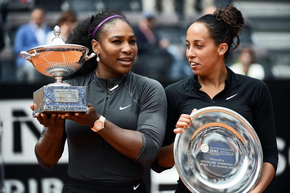 S. Williams ketvirtą kartą laimėjo WTA serijos moterų teniso turnyrą 