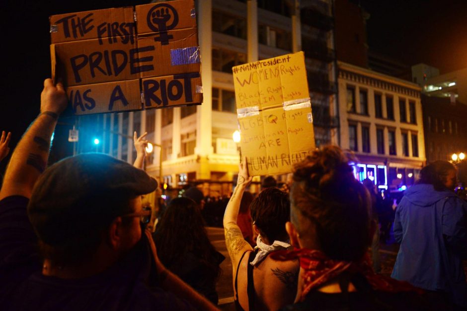 JAV ir toliau nerimsta protestai prieš D. Trumpą