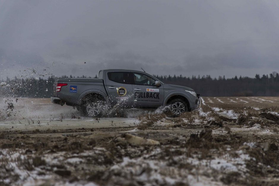 „TopGear“ į geriausio automobilio paieškas pasikvietė ūkininkus