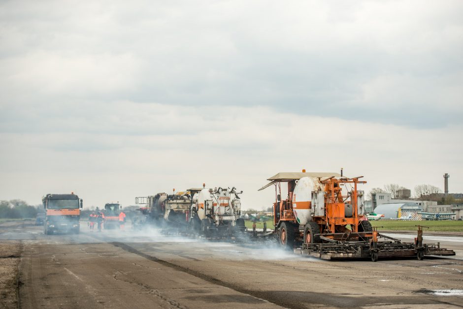 Naujas asfaltas S. Dariaus ir S. Girėno aerodrome – didelių permainų pradžia