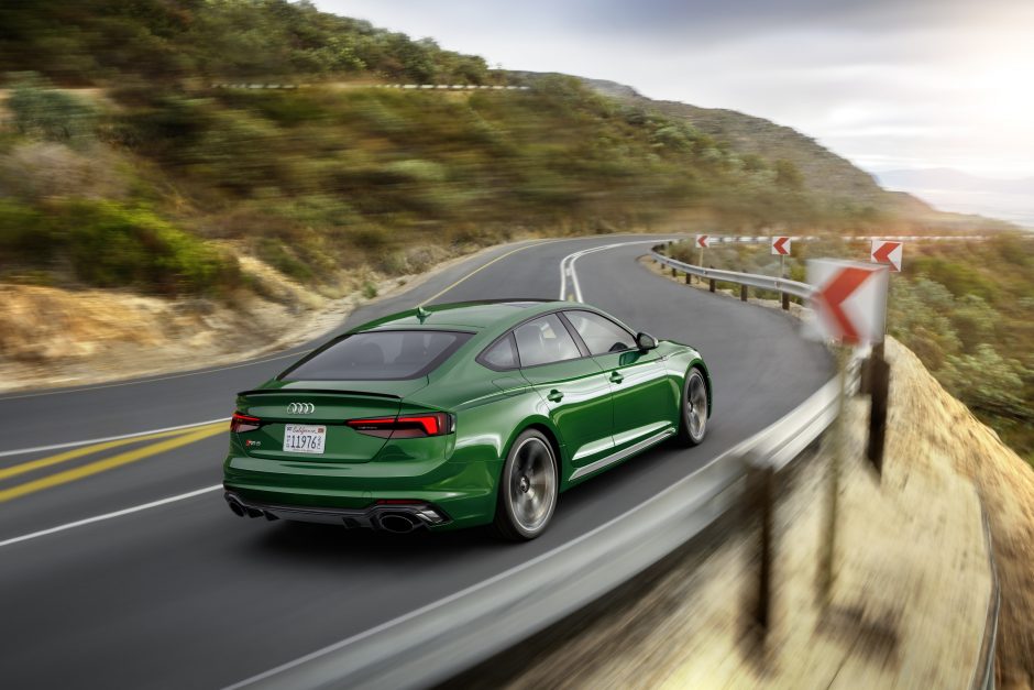 Niujorko automobilių parodoje debiutuoja „Audi RS 5 Sportback“