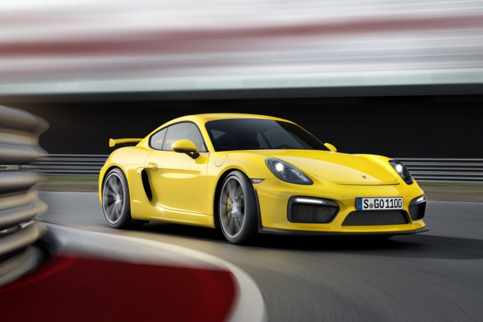 „Porsche“ premjera – sportinių modelių etalonas „Cayman GT4“