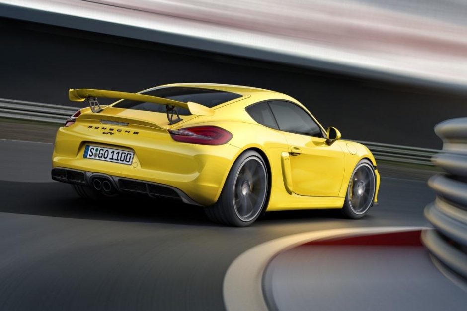 „Porsche“ premjera – sportinių modelių etalonas „Cayman GT4“