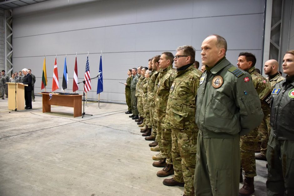 Baltijos šalių oro policijos misiją Lietuvoje perėmė Danija 