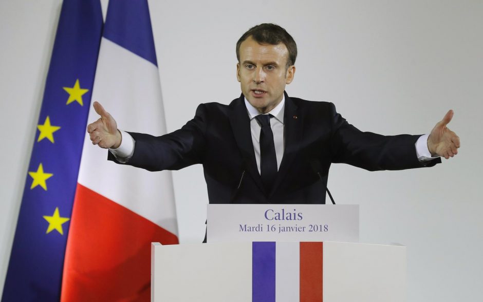 Prancūzijos Senatas pritarė ginčytinam prieglobsčio įstatymui