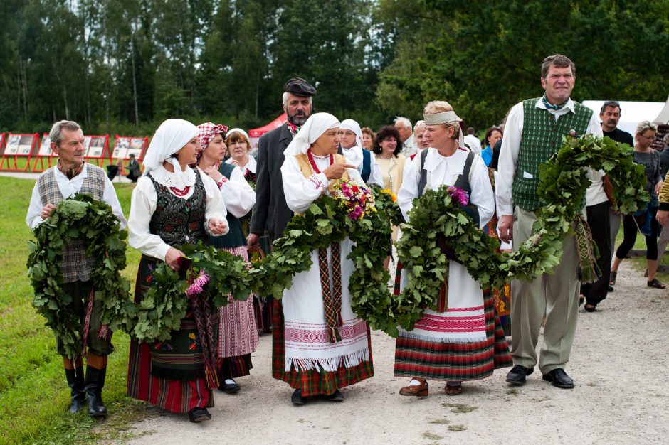 Liaudies buities muziejuje praeitis susitinka ateitį