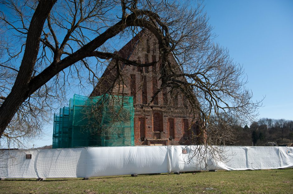 Archeologų laimikis Zapyškyje – mūriniai pamatai