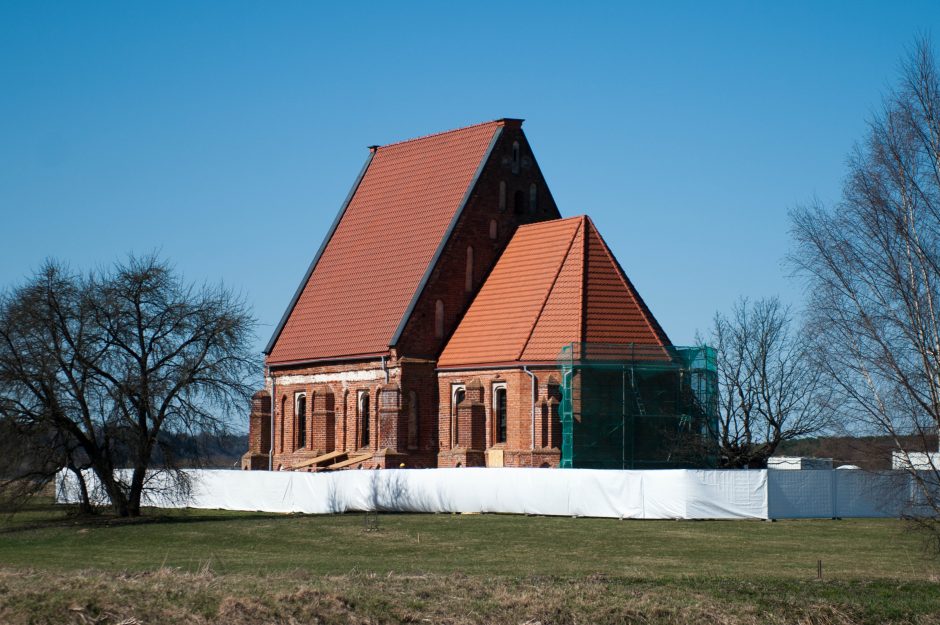 Archeologų laimikis Zapyškyje – mūriniai pamatai