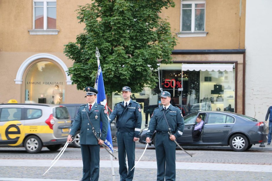 Už pavyzdingą tarnybą – pagarba ir apdovanojimai