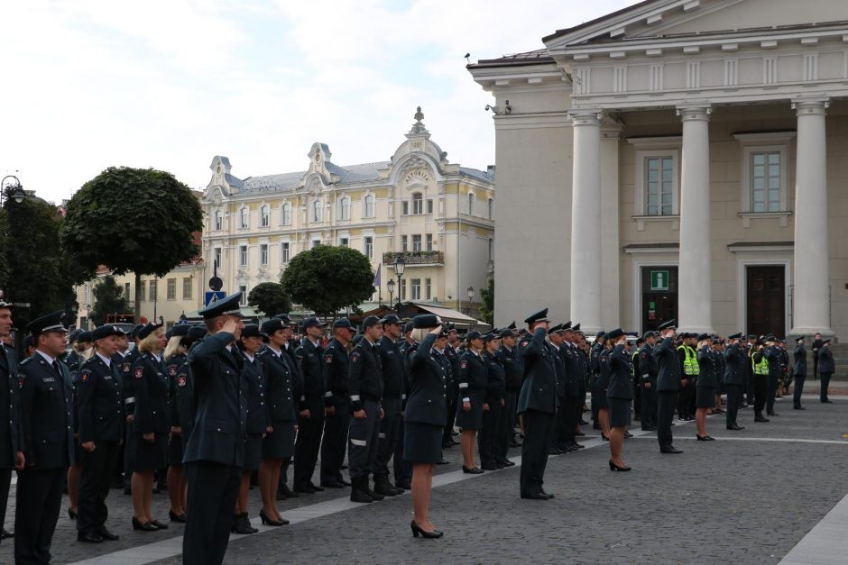 Už pavyzdingą tarnybą – pagarba ir apdovanojimai