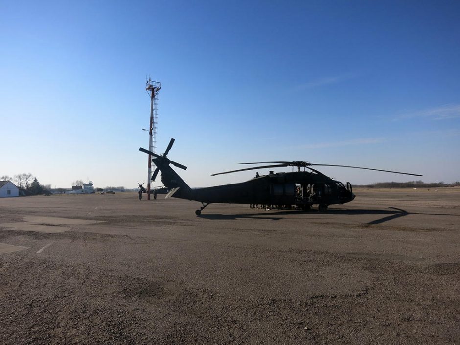 S. Dariaus ir S. Girėno aerodrome tūpė JAV sraigtasparniai