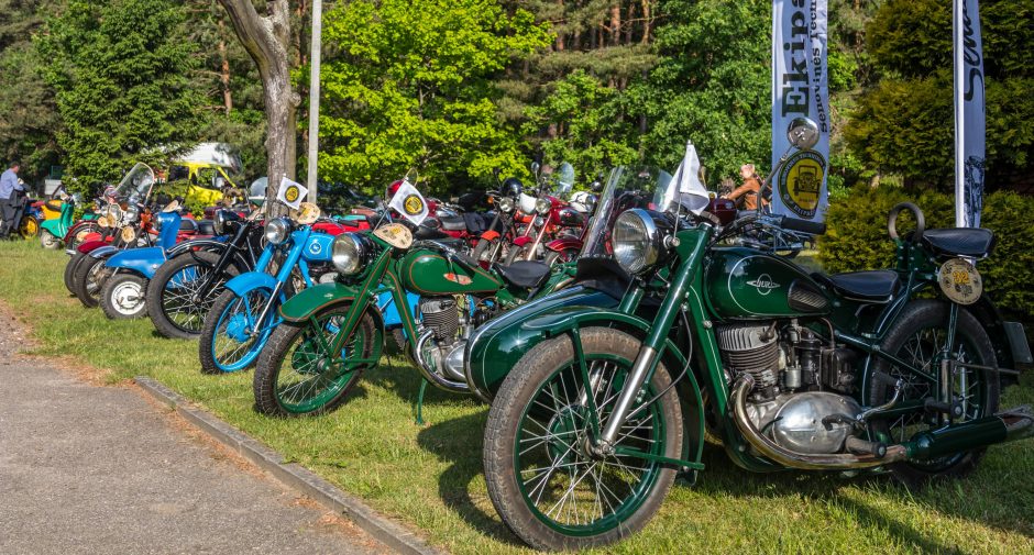 Seni motociklai skries Rokiškio ir Anykščių keliais