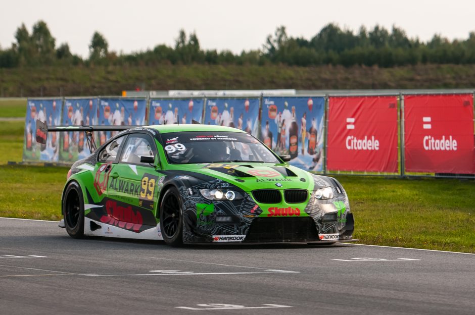 Lenktynes Estijoje iš pirmosios pozicijos pradės „Skuba Racing Team“