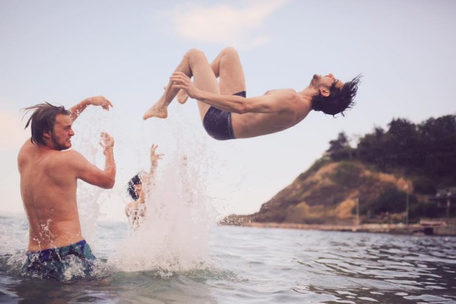 „Galapagų“ žvaigždžių „Milky Chance“ įgeidžių sarašas – 60 lapų