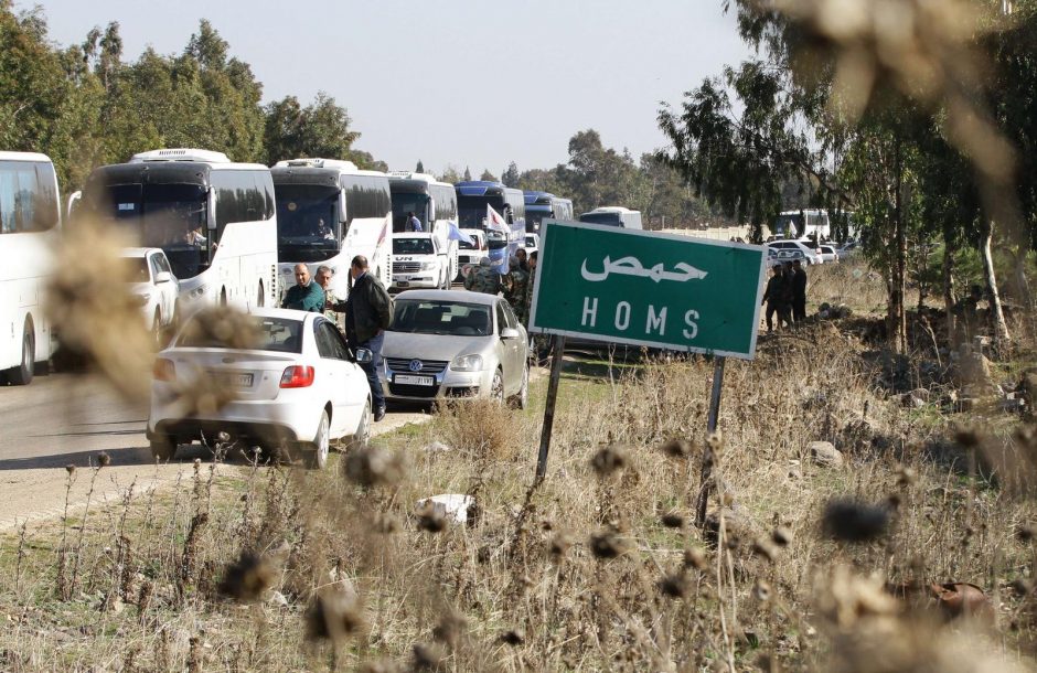 Sirijos sukilėliai pagal paliaubas pradėjo trauktis iš Homso