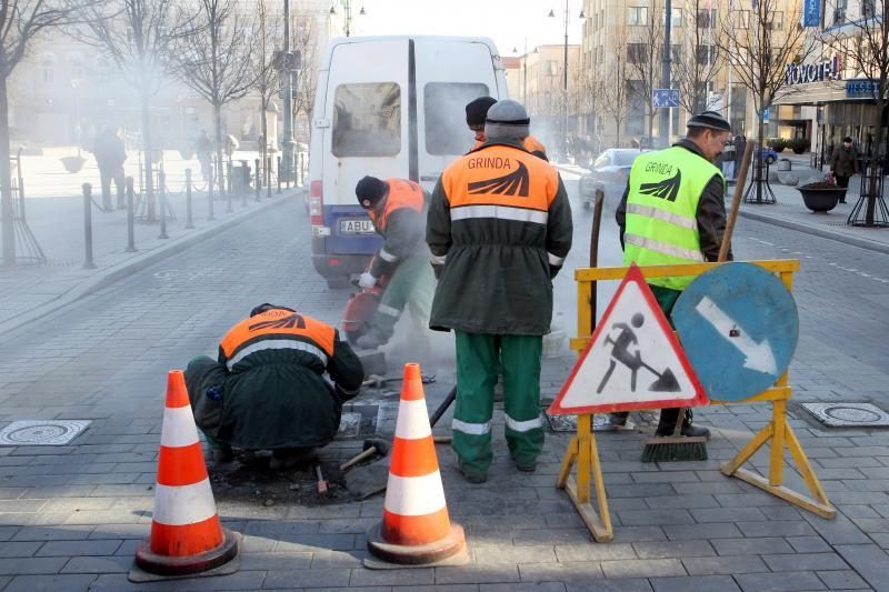 Ar prasminga nedirbti Darbo       dieną?