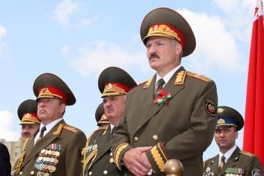 Baltarusijos opozicijos protestuotojai ragino surengti sąžiningus prezidento rinkimus