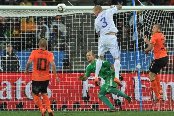 Pasaulio futbolo pirmenybių aštuntfinalis: olandai įveikė slovakus