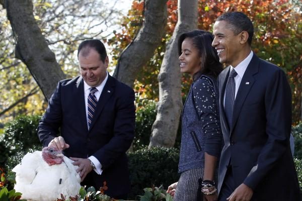 B.Obama prieš Padėkos dieną suteikė malonę dviem kalakutams