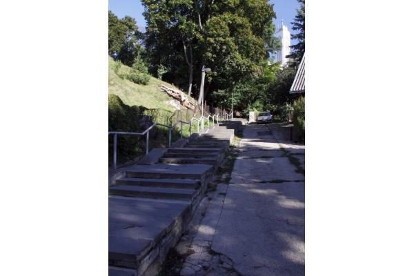 Laiptai - Kauno, įsikūrusio slėnyje ir kalvose, likimas