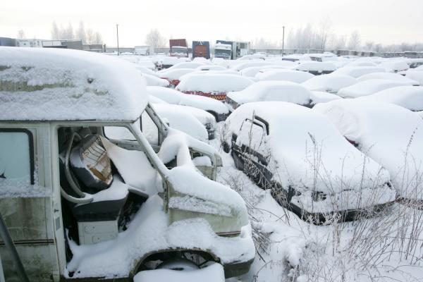 Sulaikyti Automobiliai Atgaline Data Parduodami Neegzistuojantiems Asmenims Kaunodiena Lt