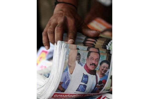Šri Lanka: kariai apsupo kandidato į prezidentus būstinę