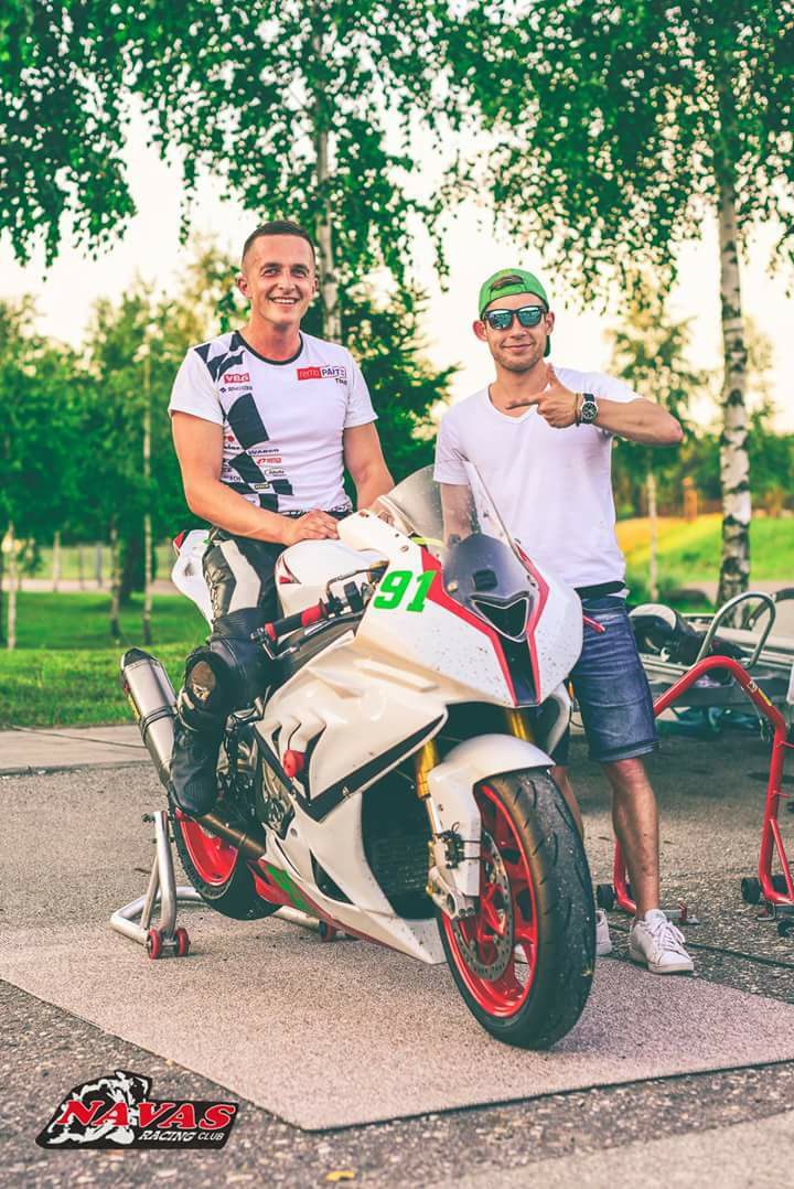 „Nemuno žiede“ griaudės čempionato lyderių motociklai