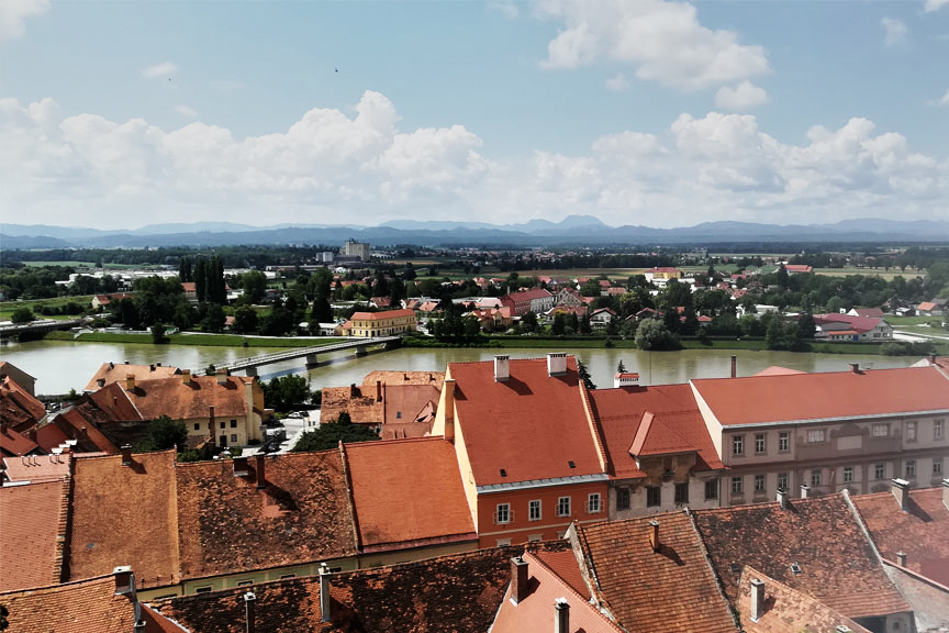 Slovėnija – kompaktiškasis kalnų, upių ir bičių kraštas