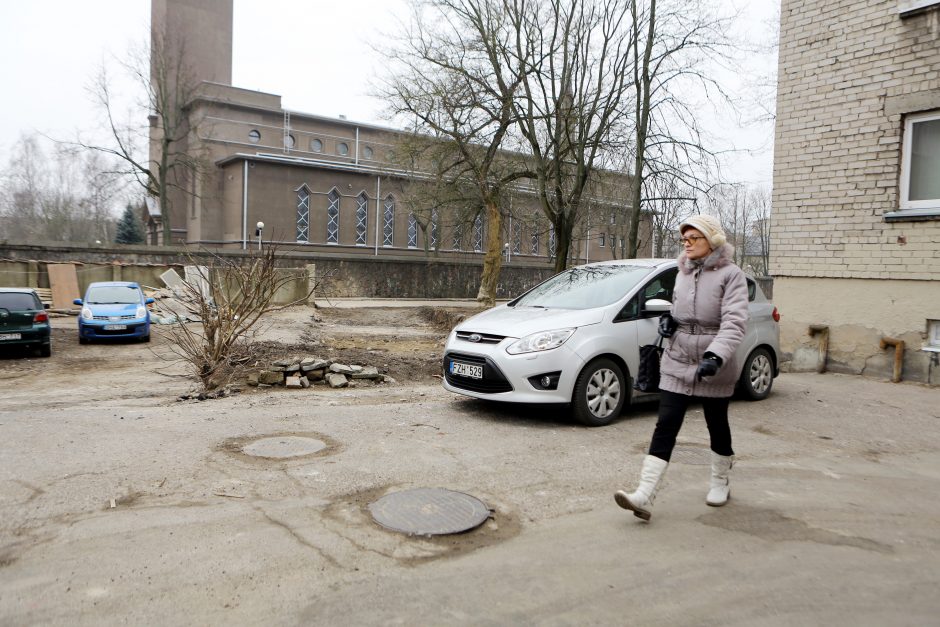 Uostamiestyje sandėliukų griovimo metas