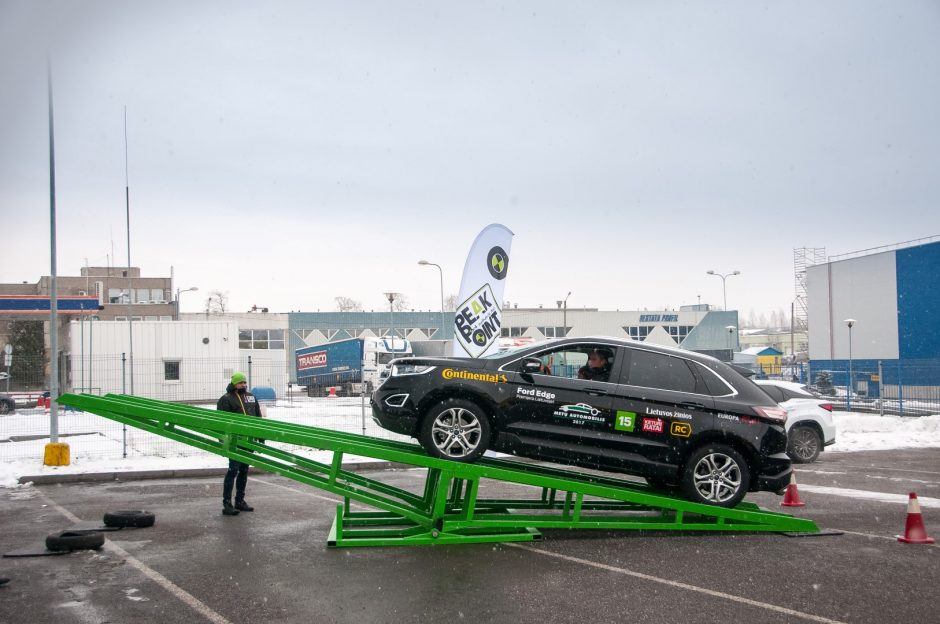 „Metų automobilio 2017“ visureigių rezultatai – iš bandymų poligono